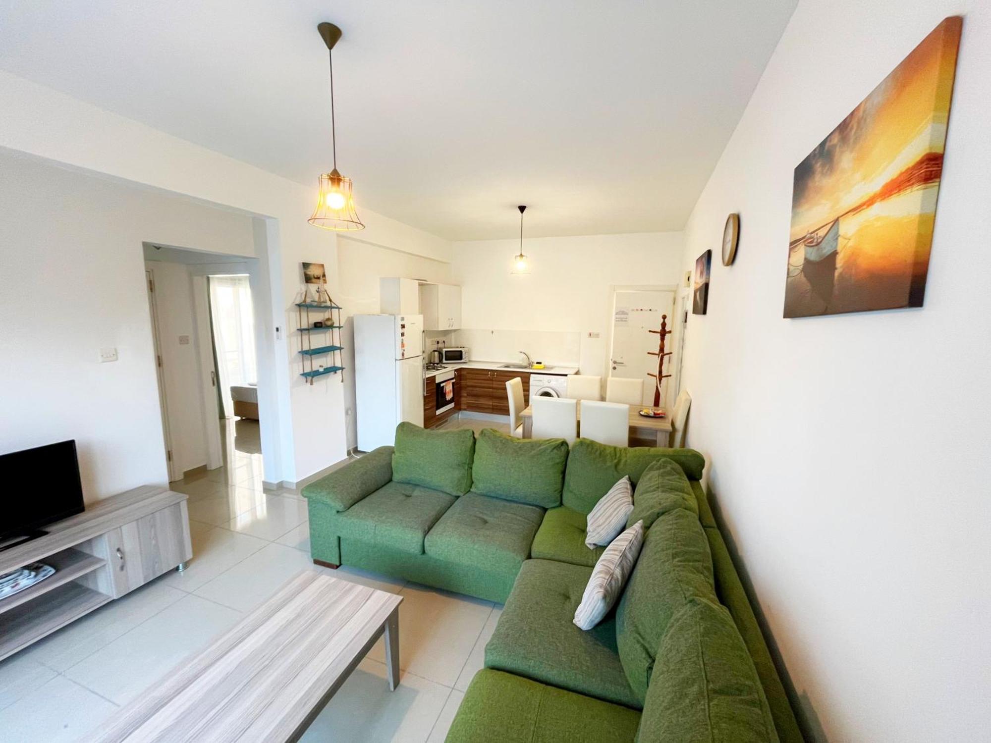 Quitet Two Bedroom Apartment With Private Garden Lukomorye D2 Karavas  Bagian luar foto